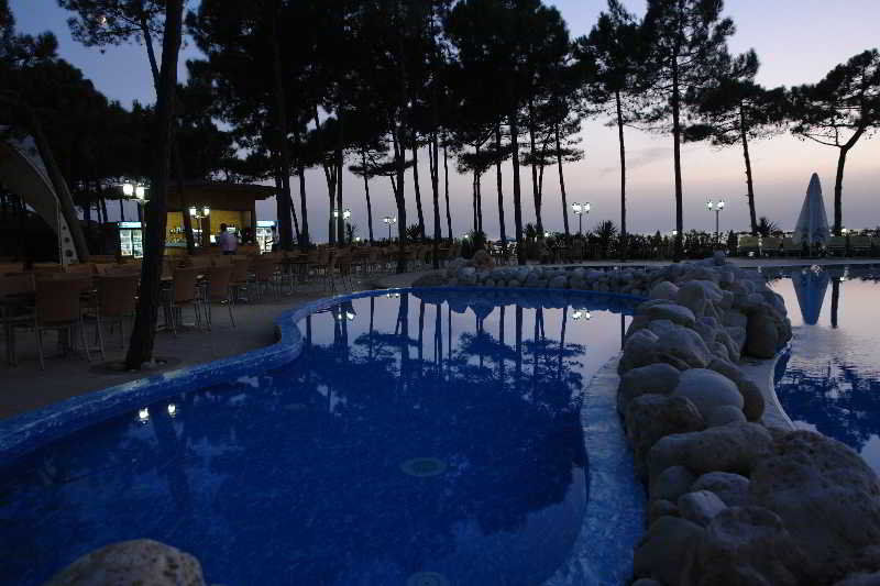 Dolce Hotel
