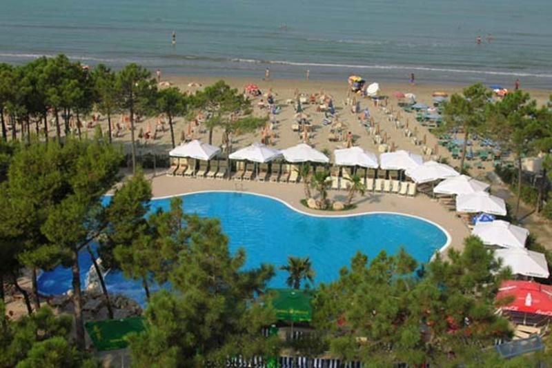 Dolce Hotel 4*