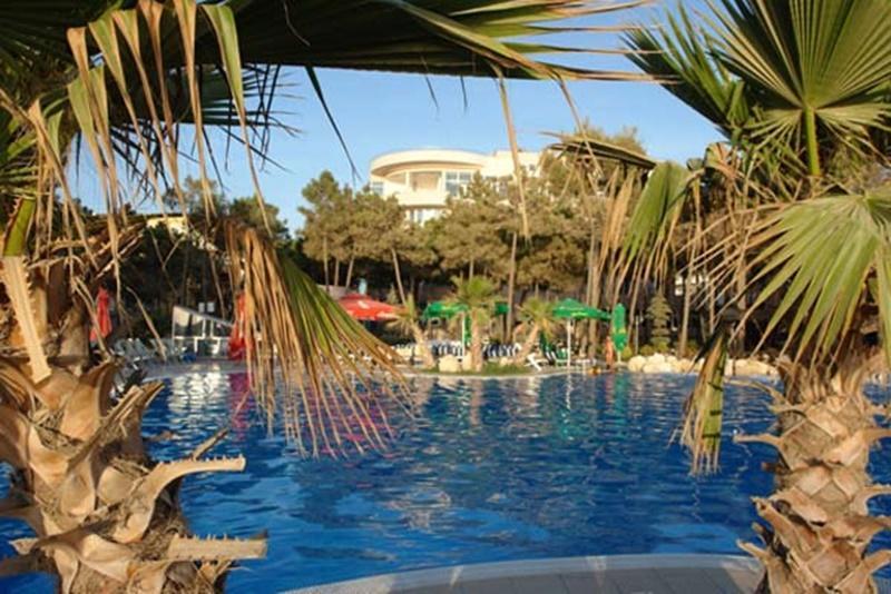 Dolce 4* Kryemedhej
